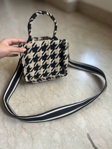 H&M Small Shoulder/Sling/Crossbody Bag