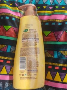 Honey &amp; Almonds ultimate Nourishing  body Lotion