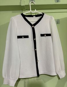 Chic White Blouse
