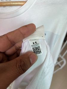 Under Armour Tee