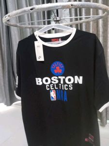 Boston Celtics NBA T-Shirt (M) Size