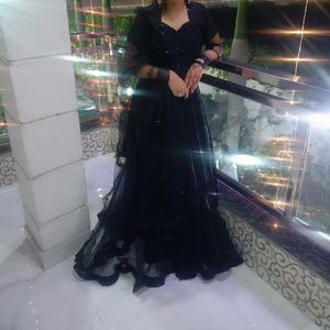 Lehnga Choli With Net Dupatta