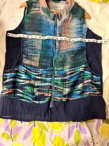 Abstract Print Sleeveless Top