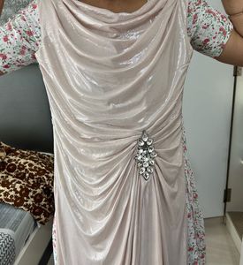 Elegant shimmery party/cocktail Dress