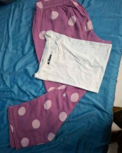 XXL Symbol White Tshirt With Pink Insense Pyjama