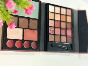 Eyeshadow Palette