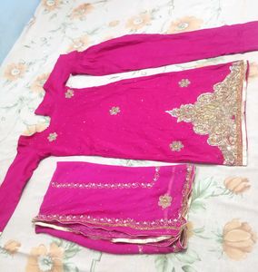 Pure Cotton Pink Embroidered Salwar Kameez