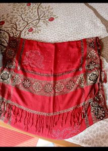 Selling Winter Stoles