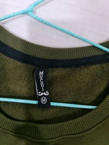 Sweatshirt In Olive Colour