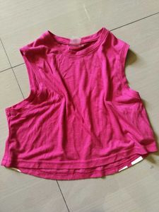 Mixed Lot of Women&#39;s Tops - Size Small