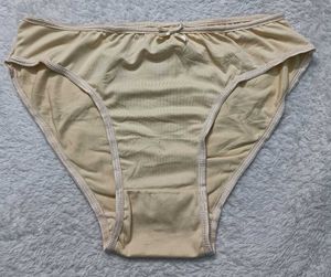 30 size 🇲🇾🇲🇾Panties