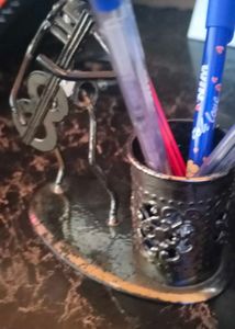 Iron Musician Playing Bass Guitar Pen Stand Showpi