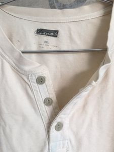 beige knitted Henley T-shirt size XL