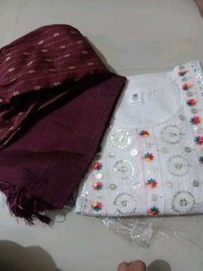 women classic kurta set