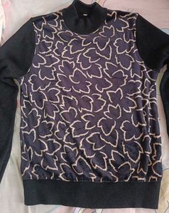Botanical Print Turtleneck