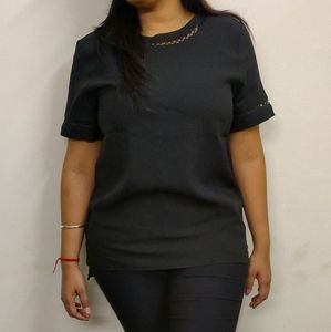 Imported Brand New Basic Black Top 🎀