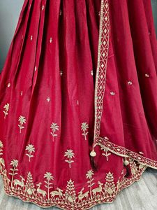 Beautiful and Hot Looking Lehenga Choli Collection