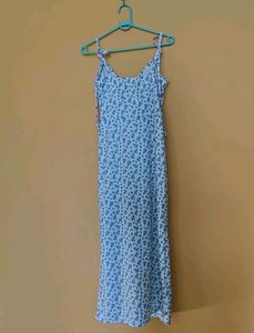 Ocean Dreams: Embrace Serenity in Our Blue Dress Collection