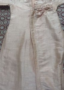 women peach colored linen straight kurta