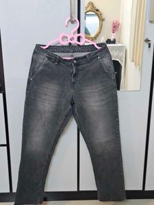 Straight Fit Jeans