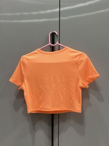 H&amp;M Crop Top New 🆕 But Without Tag 🏷️