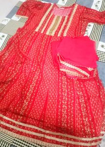 Red &amp; Gold Kurta Set