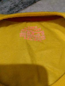 Sweat Shirt
