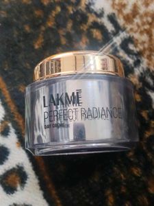 Combo  Pack Of 3 Lakme, Faces Cand
