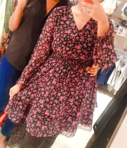 Fit And Flare Dress Floral 🌻🌷💐