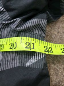 Kids' Camo Winter Jacket with Hood