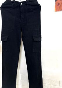 Black Cargo Jeans