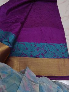 Beatiful Saree With Jeri Border
