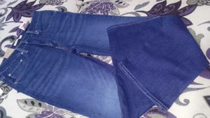 Branded Levi&#39;s Jeans Bootcut For Girls.