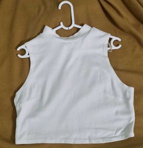 Women Off White Solid Crop Top