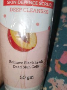 Coffee Walnut Apricot Skin Defence Scrub