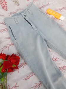 Light Wash Denim Jeans