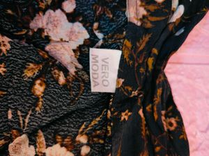 Floral Print Shirt 🦋