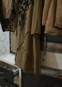 Hand&amp; Embrodry Work Drees