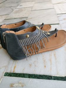 Embellished grey Flats