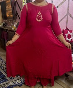 Elegant Red Kurta Set