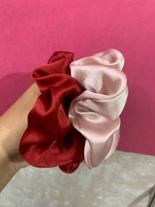 4 Satin Scrunchies