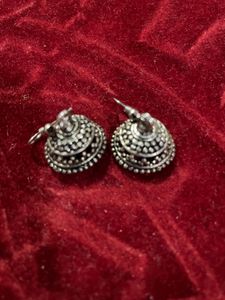 Jhumka