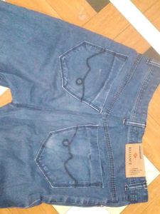 Comfortable Blue Denim Jeans for Men