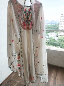 Embroidered Kurta Set