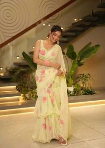 New Bollywood Stayle Beautiful Women Sarees Import