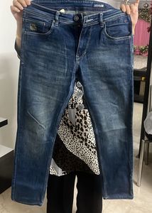 Cantabil Jeans Like New