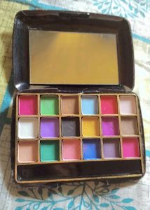 Eyeshadow Palette 🎨