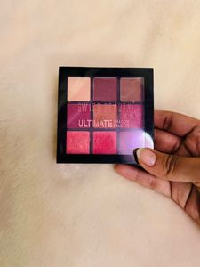 Swiss Beauty Ultimate eyeshadow palette