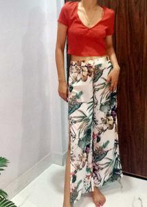 Side Slit Flated Tropical Pant