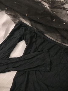 Missguided Off shoulder Crop